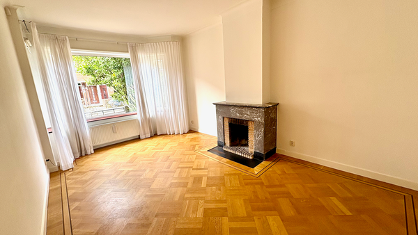 For rent: Flat Van der Aastraat in Den Haag