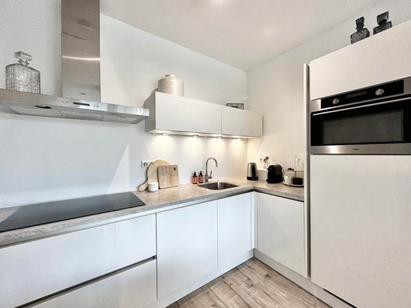 For rent: Flat Wim van Estlaan in Amsterdam