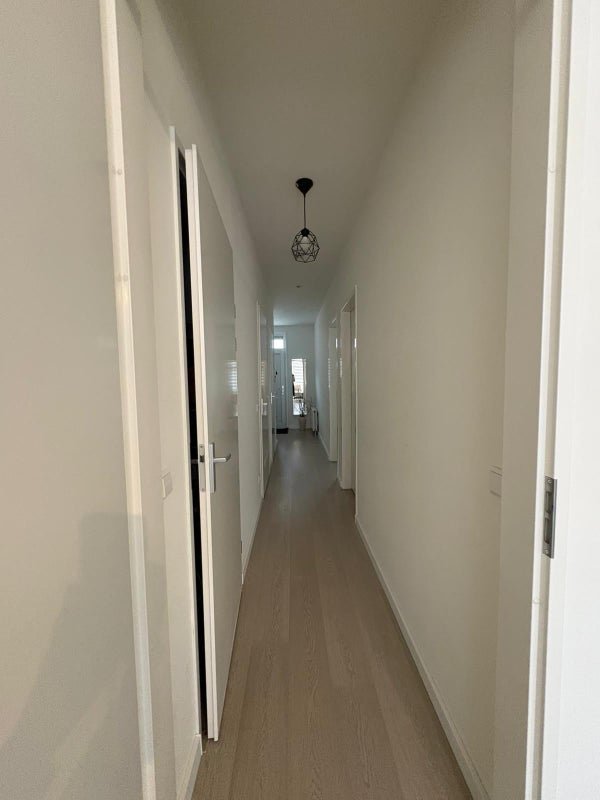 For rent: Flat Mathenesserdijk 365 A in Rotterdam