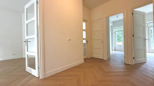 For rent: Flat Linnaeushof in Amsterdam