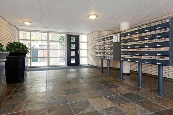 For rent: Flat Laan van Roos en Doorn in Den Haag