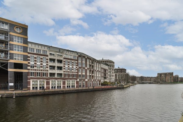 For rent: Flat Van der Palmkade in Amsterdam