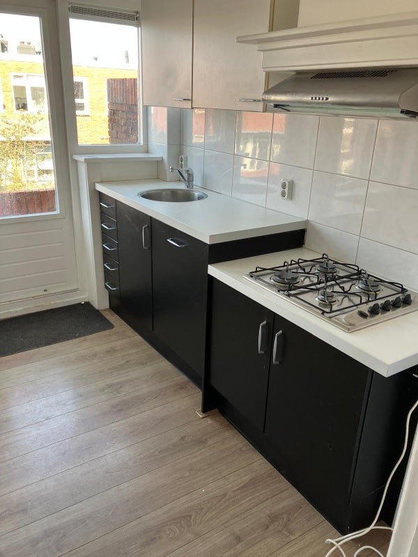 For rent: Flat Waldeck-Pyrmontplein 11 b in Groningen