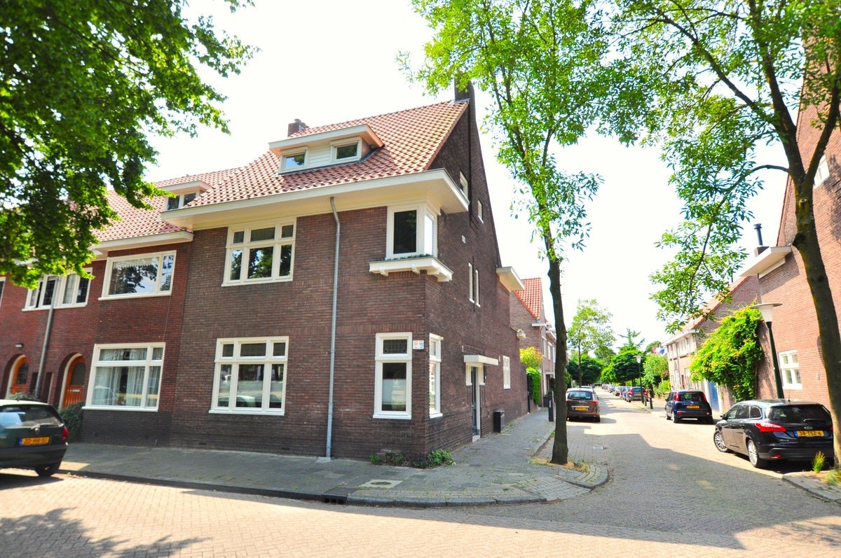 For rent: House Chrysantenstraat in Eindhoven