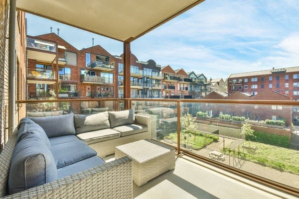 For rent: Flat Kwakersstraat in Amsterdam