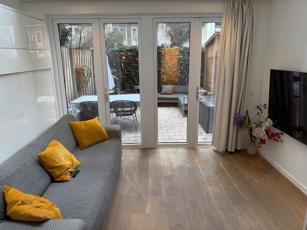 For rent: Flat Aalsmeerweg 37 H in Amsterdam