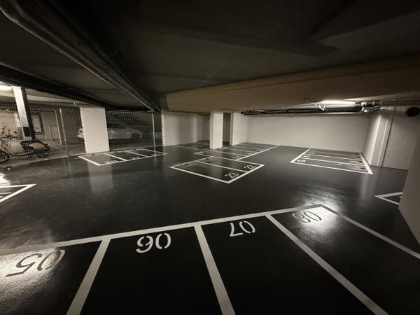 For rent: Flat Vrouwengelukhof 16 in Amsterdam