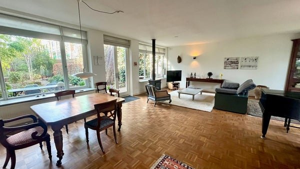 For rent: Flat Lange Beestenmarkt in Den Haag