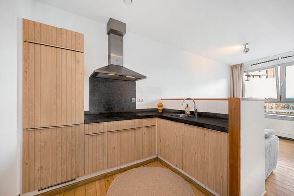 For rent: Flat Carolina MacGillavrylaan in Amsterdam