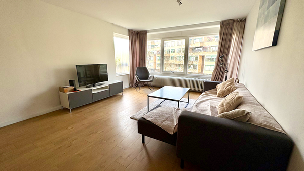 For rent: Flat Burgemeester Patijnlaan in Den Haag