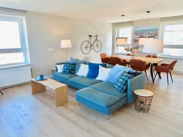 For rent: Flat Gevers Deynootweg in Den Haag
