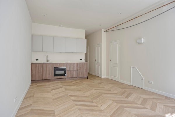 For rent: Flat Barentszstraat 230 in Amsterdam