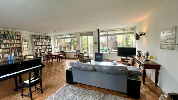 For rent: Flat Lange Beestenmarkt in Den Haag