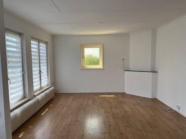 For rent: Flat Burg. Waszinkstraat 45 in Heerlen