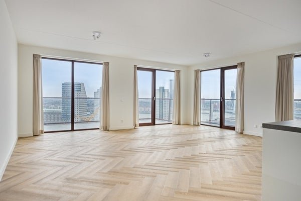 For rent: Flat Baan 34 F 17 in Rotterdam