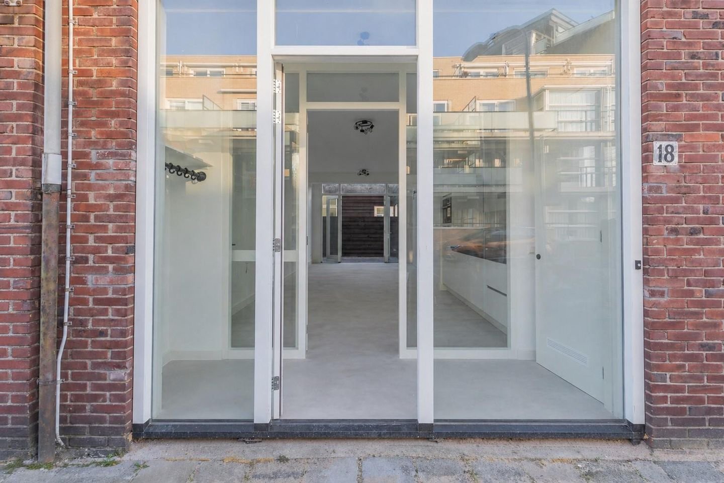Dokter De Liefdestraat 18