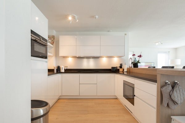 For rent: Flat Hellingweg 72 A in Den Haag