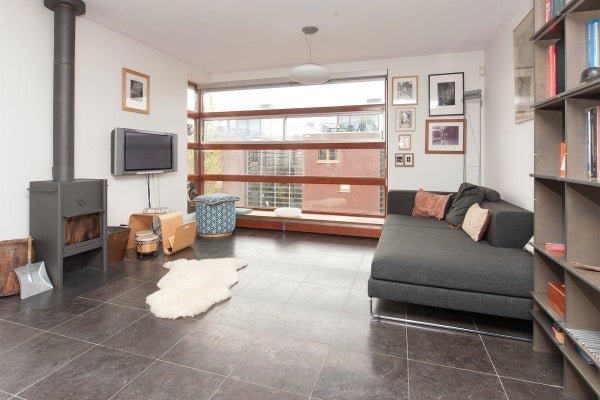 For rent: Flat J.F. van Hengelstraat in Amsterdam