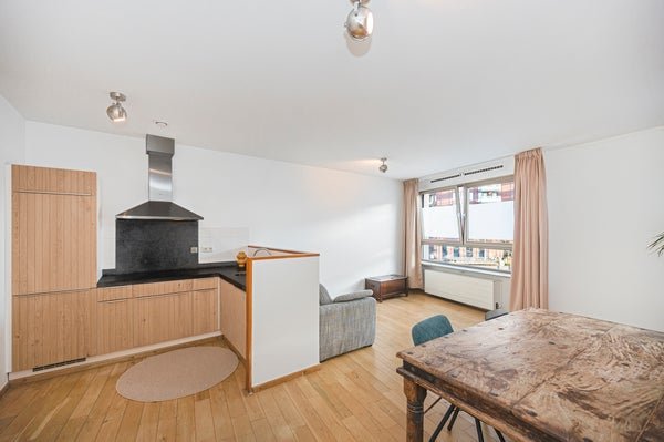 For rent: Flat Carolina MacGillavrylaan in Amsterdam