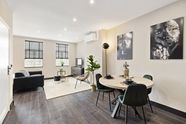 For rent: Flat Stationssingel in Rotterdam