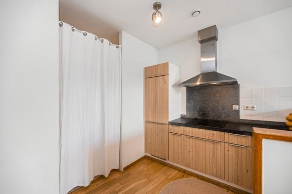 For rent: Flat Carolina MacGillavrylaan in Amsterdam