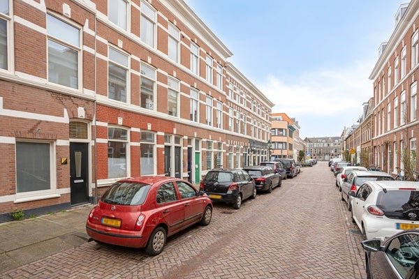For rent: Flat Chasséstraat 33 in Den Haag