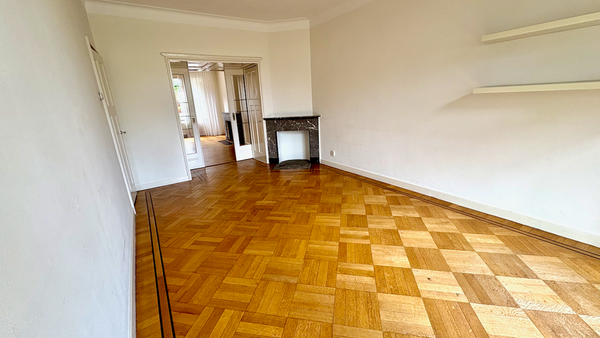 For rent: Flat Van der Aastraat in Den Haag