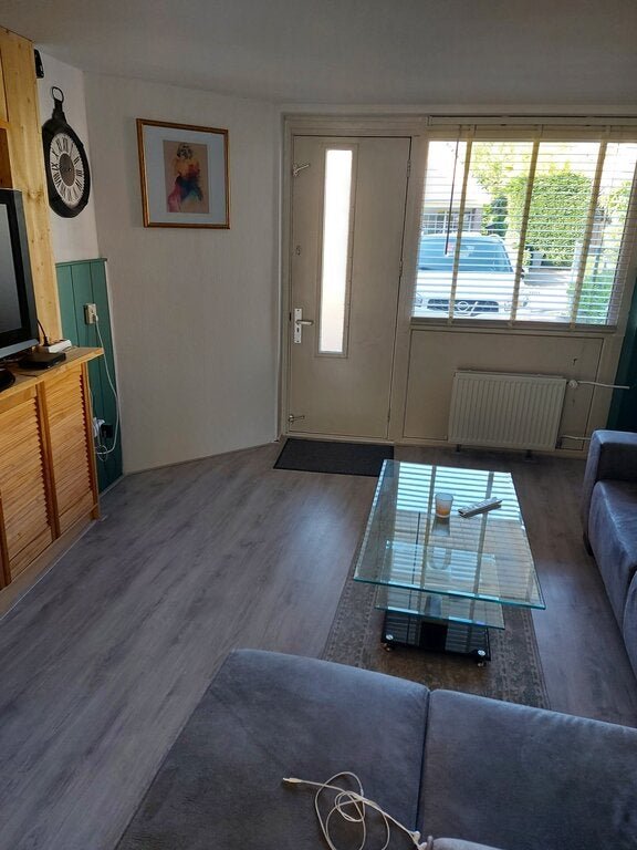 For rent: Flat Wim Schuhmacherhof in Almere