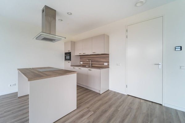 For rent: Flat Oostenburgermiddenstraat 108 in Amsterdam