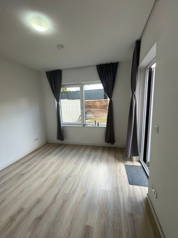 For rent: Studio Esdoornlaan 53 02 in Roosendaal
