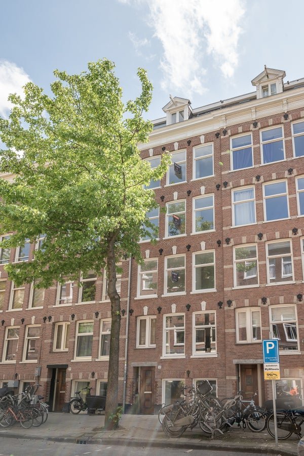For rent: Flat Jacob van Lennepstraat in Amsterdam