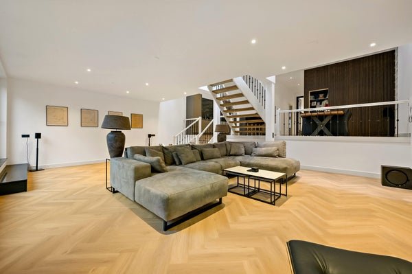 For rent: Flat De Ruijterstraat 33 in Den Haag
