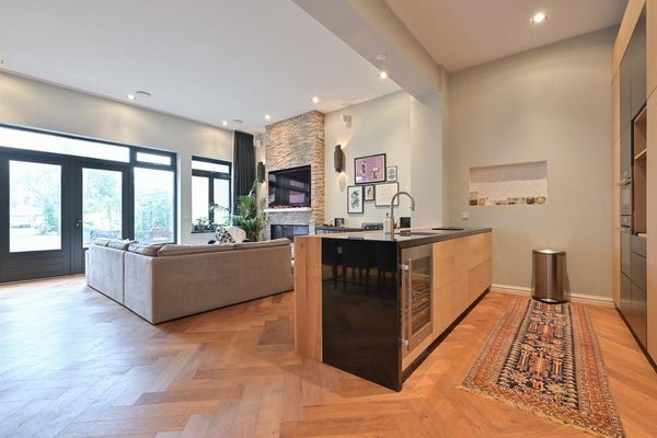 For rent: Flat Laan Copes van Cattenburch in Den Haag