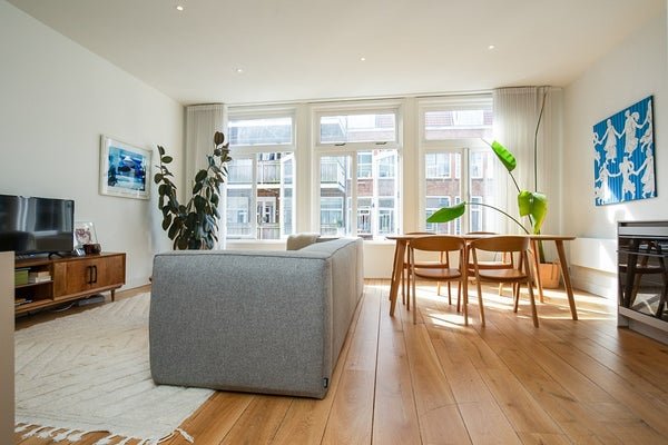 For rent: Flat Tolstraat in Amsterdam