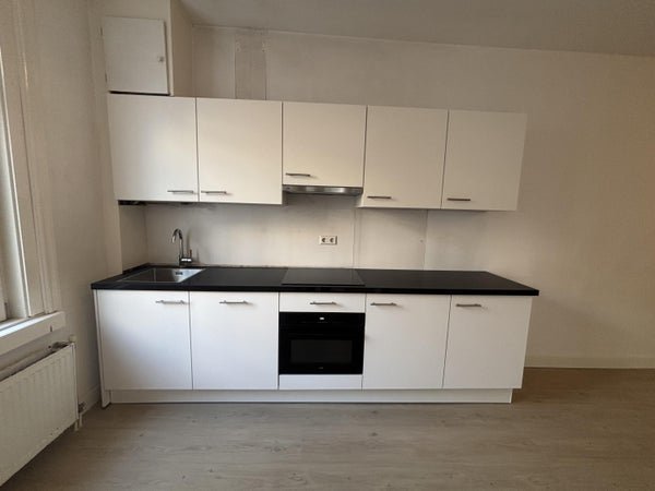 For rent: Flat Witte de Withstraat 182 2 in Amsterdam