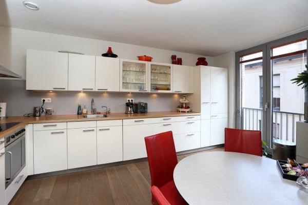 For rent: Flat Oude Molstraat in Den Haag