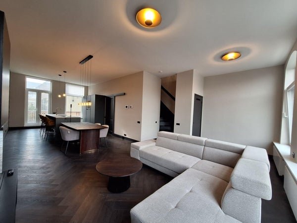 For rent: Flat Claes de Vrieselaan in Rotterdam