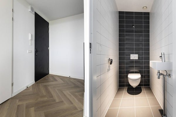 For rent: Flat Martinus Nijhofflaan 2 Z 4 in Delft