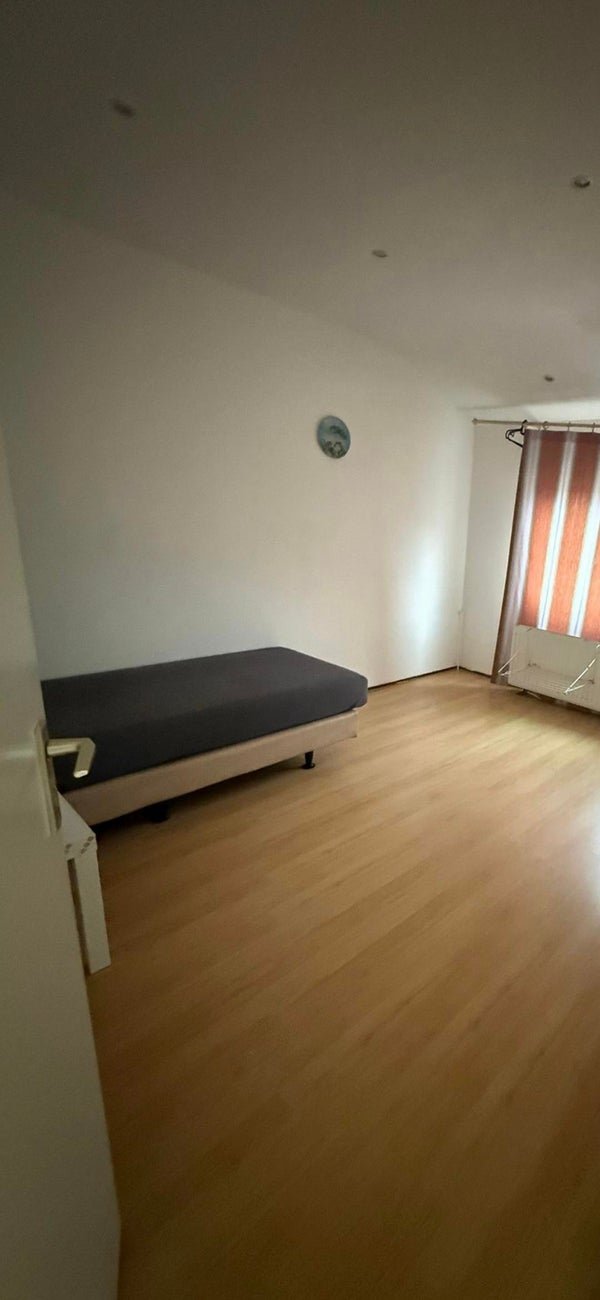 For rent: Flat Eliasstraat in Den Haag
