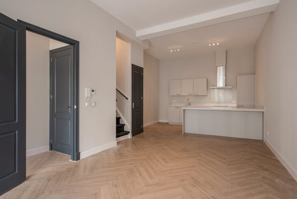 For rent: Flat Maaswijkstraat 28 B in Den Haag
