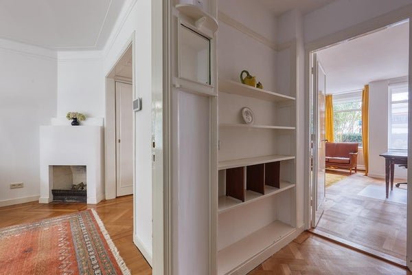 For rent: Flat Van der Aastraat 102 in Den Haag