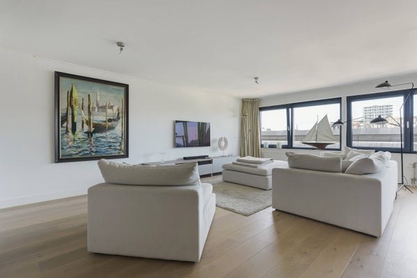 For rent: Flat Dr. Lelykade in Den Haag