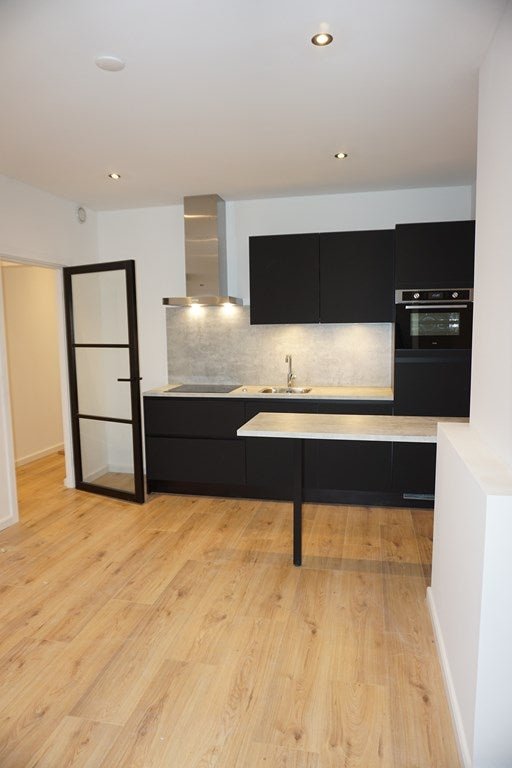 For rent: Flat Drebbelstraat in Den Haag