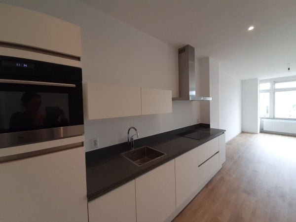For rent: Flat 1e Jerichostraat in Rotterdam