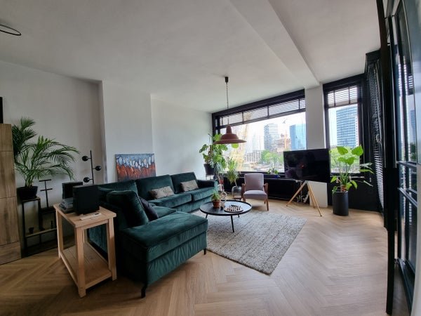 For rent: Flat Schiedamsedijk in Rotterdam
