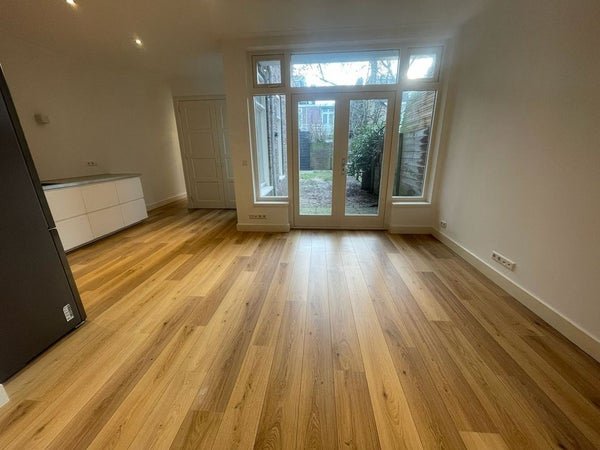 For rent: Flat Brakenburghstraat 21 zwart in Haarlem