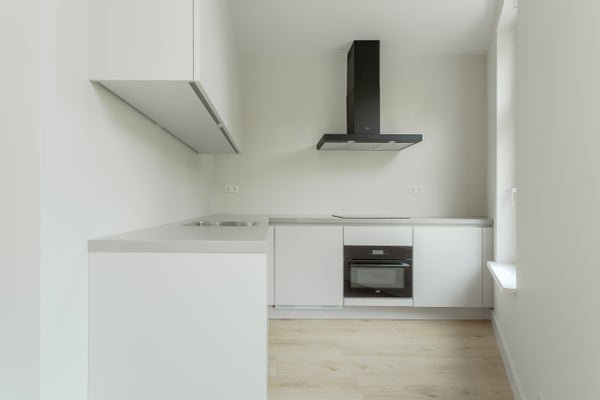 For rent: Flat Schinkelhavenkade in Amsterdam
