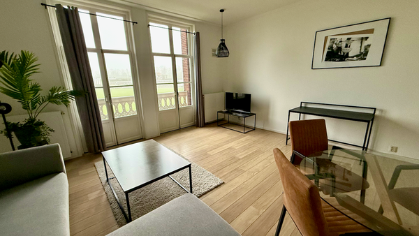 For rent: Flat Van Hogenhoucklaan in Den Haag