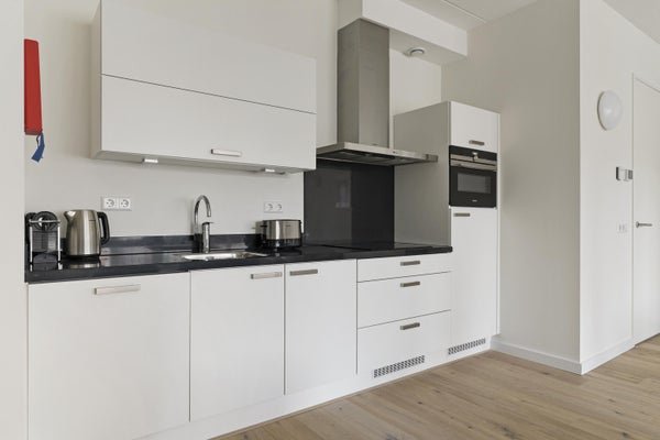 For rent: Flat Koningin Sophiestraat in Den Haag