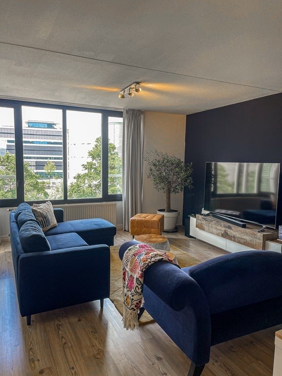 For rent: Flat Omval in Amsterdam